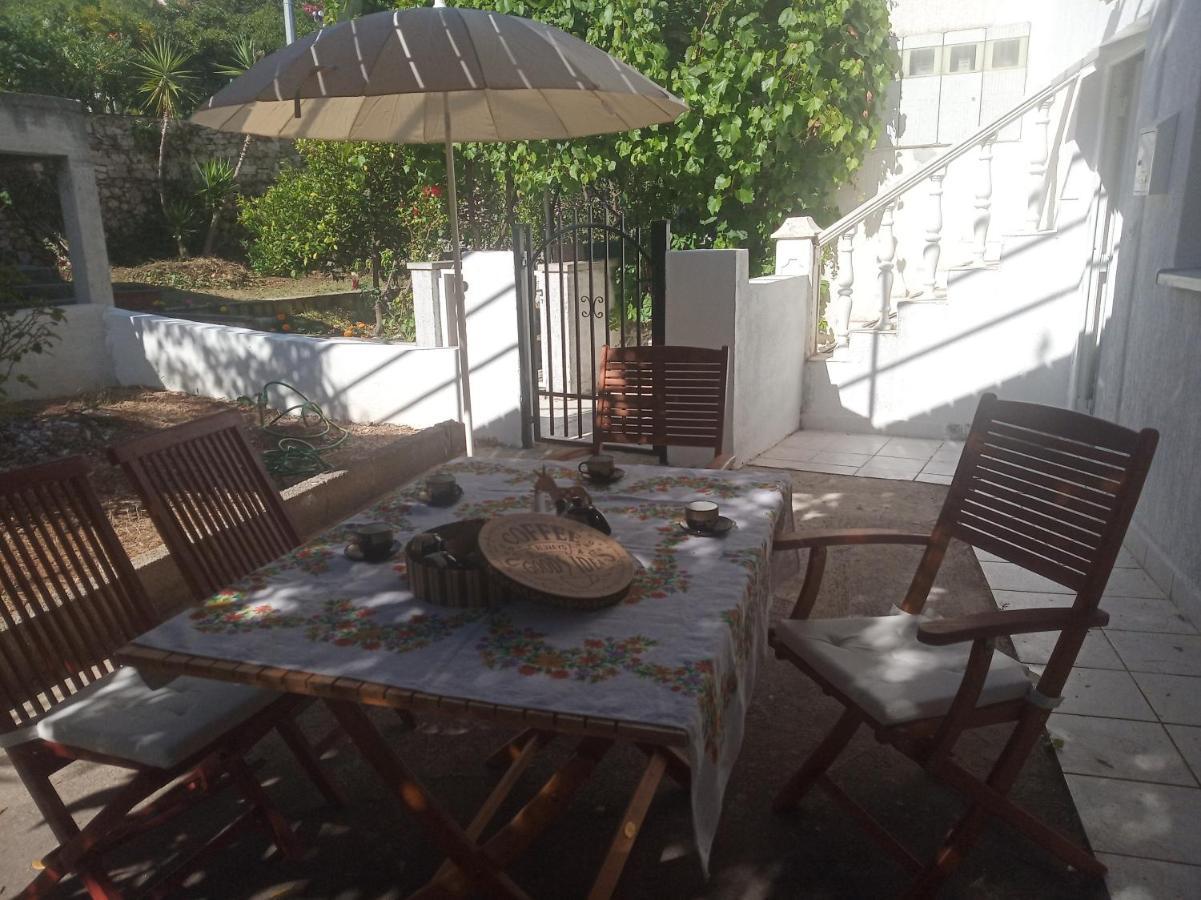 Roses Apartment Brac Sutivan Bagian luar foto